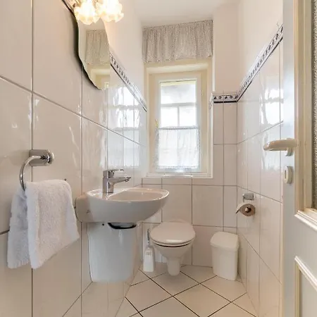 Haus Otto 4 Апартаменты Вик-ауф-Фёр